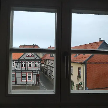 Unterengengasse 4 In *
